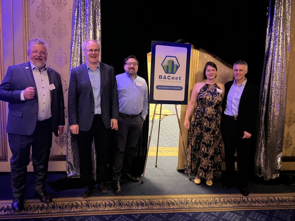 Unser Team in Las Vegas – 30 Jahre BACnet: Feiern und Fachkompetenz
